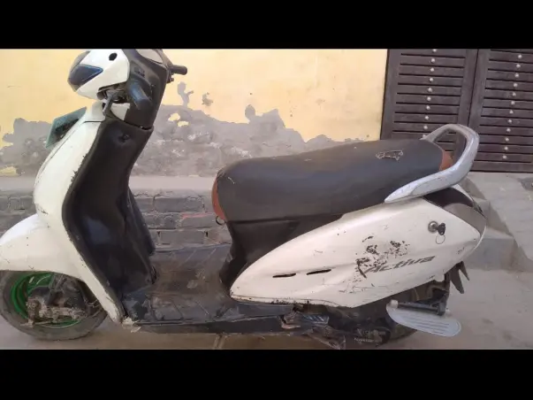 Help Me To Buy A Second-Hand Scooty For Feeding And Rescues