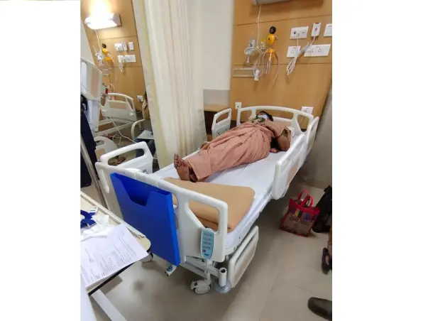 Support Me For The Treatment of My Mother Suffering From Breast Cancer