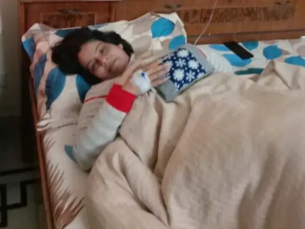 Help My Friend Neetu Sharma Recover Crohn's With Multiple Fistulas