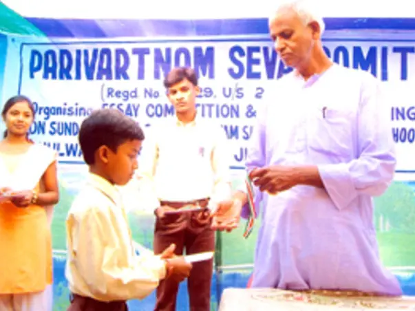 Rise India With Helping Hands