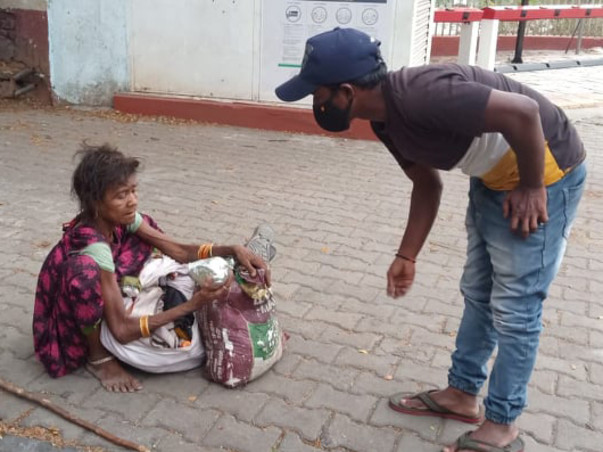 COVID support for the destitute in Mysore