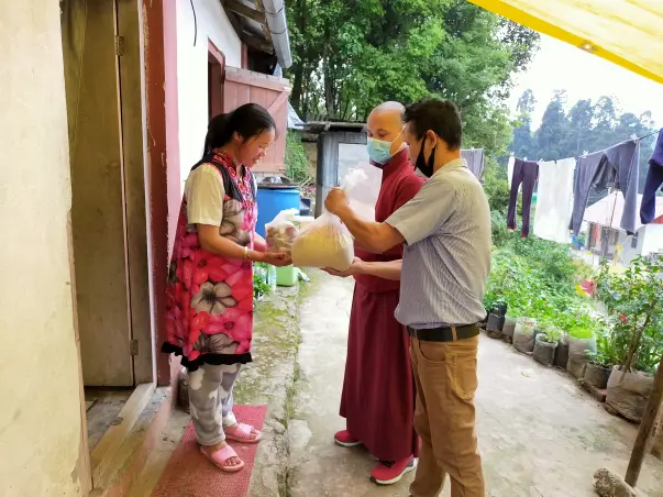 Help The Community Of Mirik Hills