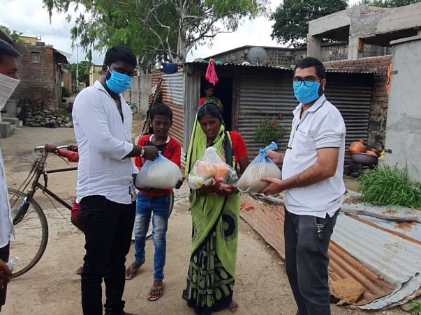 Help us feed these hungry souls! Daily Food for Poor & Underprivileged