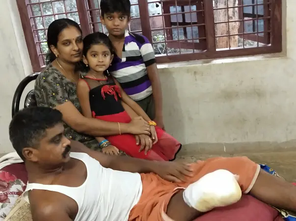 Help Manikandan And Family