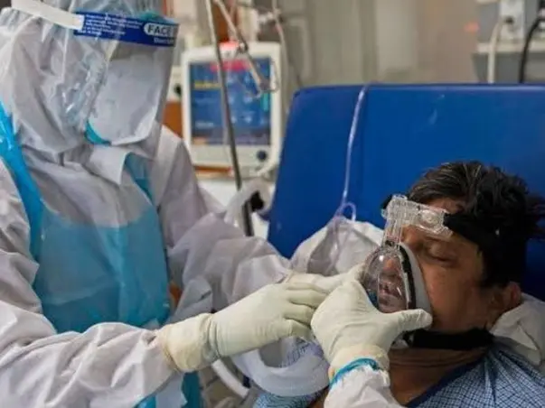 Please Help My Uncle Is Suffering From Corona Positive (Lungs Infected)