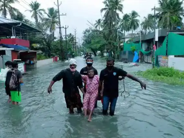 #CYCLONETAUKTAE