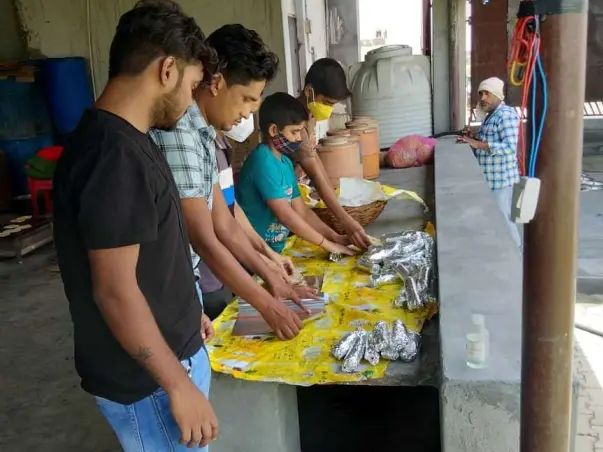 The Volunteers India To Provide Free Food & Covid Kits