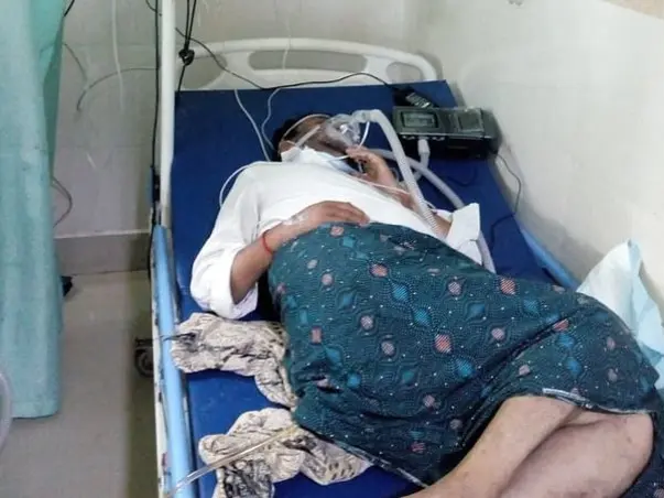 Please  Help My Father Is Suffering From Covid Positive(lunginfection)