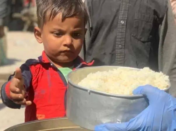 Helping Children Get Meals Who Are In Worst Condition During Covid