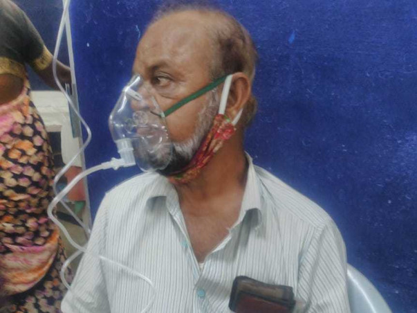 My father is Suffering from lung fibrosis,Please Help him by Donating.