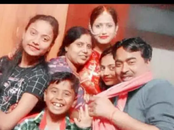 Help My House Maid Chandna's Family In Memory of Her Husband