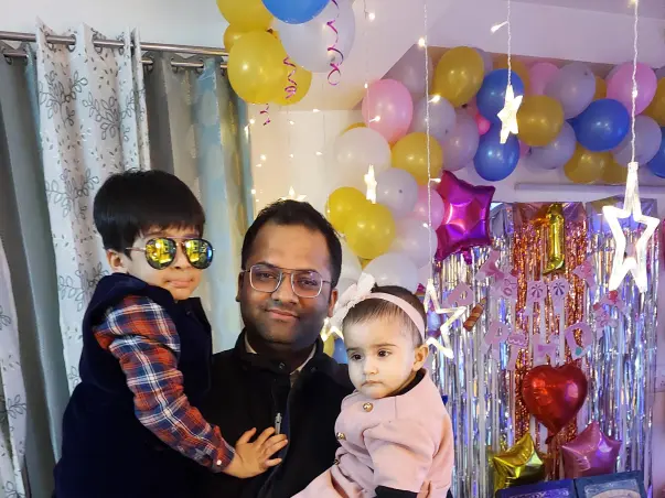 Support Shubham Aggarwal's Family & Children