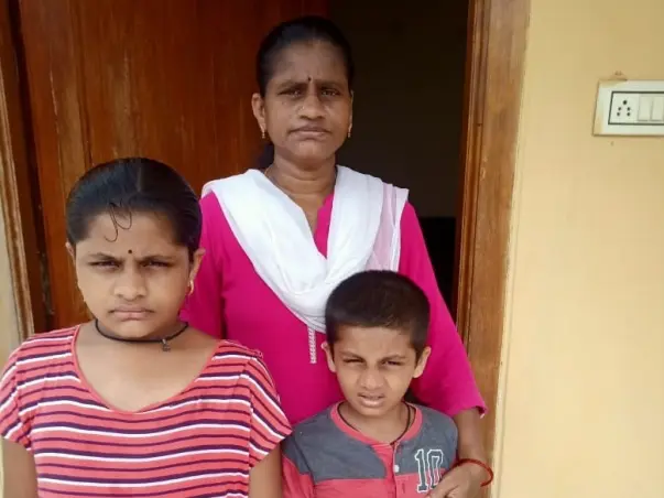 Help Vara To Take Care Of Husband's Medical Bills And Kids Education