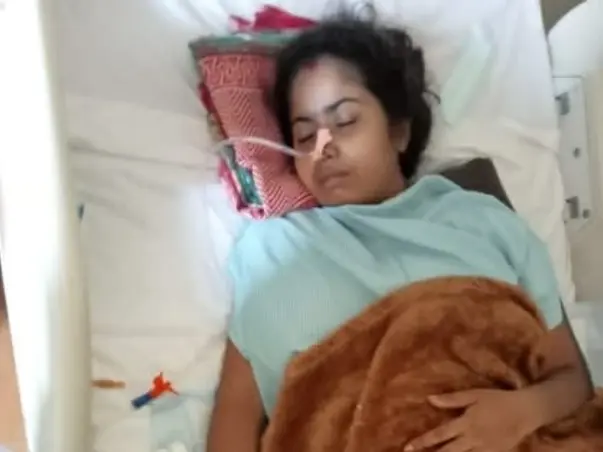 Support Sonali Patra Recover From Spinal Tumor