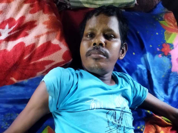 My Uncle Is Struggling With Paralysis & Tuberculosis, Help Him