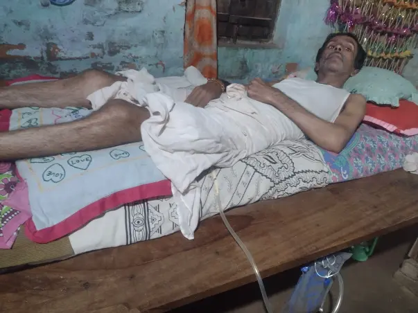 Support  Devanand Jha's Family To Survive In Distress Times