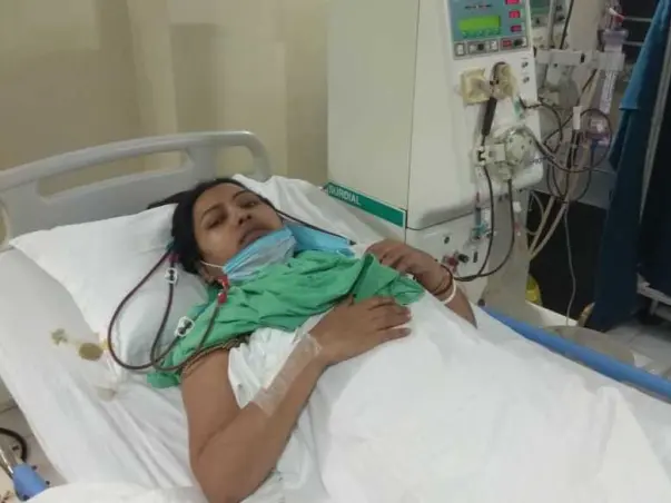 My friend Mou Chakraborty is struggling with Both Kidney Failure, Kidney Transplant required, help her.