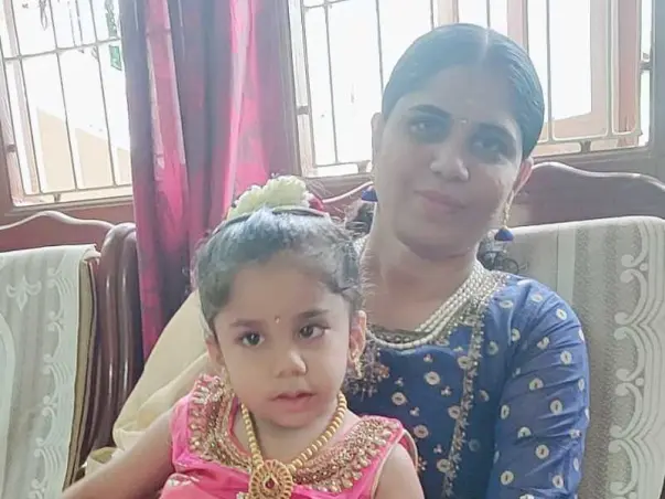 Help A Single Mother And Her Daughter