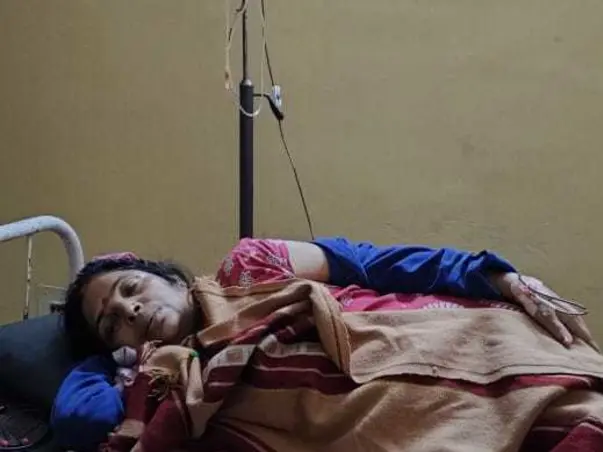 Help my mom to fight from blood cancer (AML) we need ur urgent support