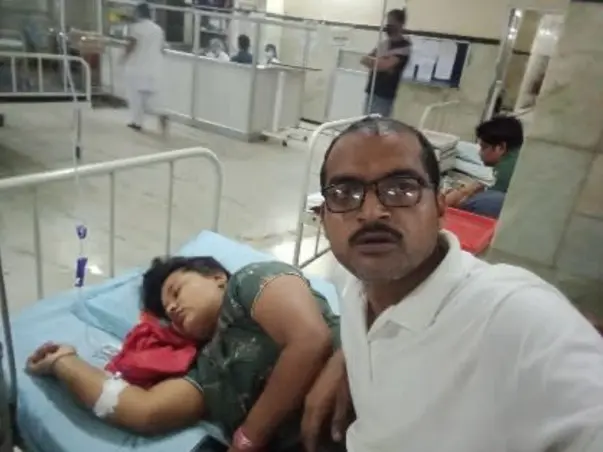 मेरी पत्नी को कैंसर है और महावीर कैंसर संस्थान पटना में इलाज चल रहा है