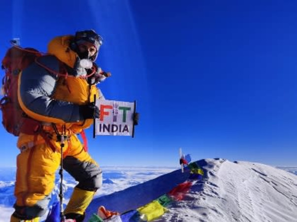 Help Everester Amit Negi to fullfill  His Dream to Climbing 8 Mountain