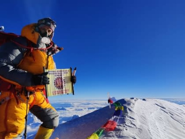Help Everester Amit Negi to fullfill  His Dream to Climbing 8 Mountain
