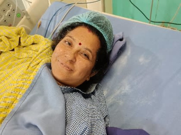 Kalpana mother of 2 daughters fighting with brain hammerage
