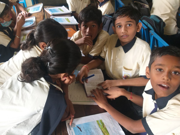 Students of SVT School : Funds to create a small library.