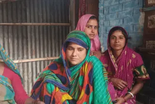 Sukma Devi And Group