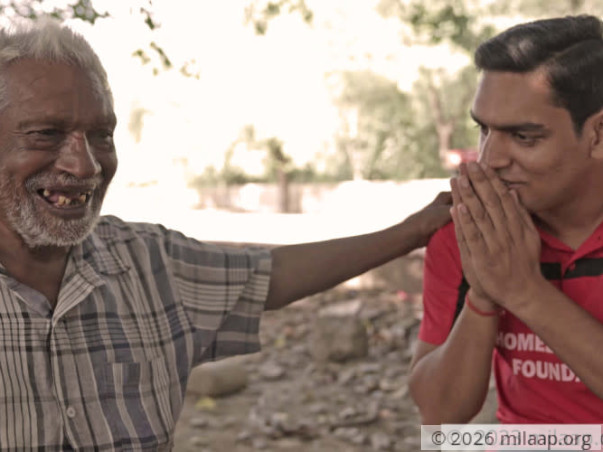 homeless-care-foundation-in-feeding-elderlies-g1