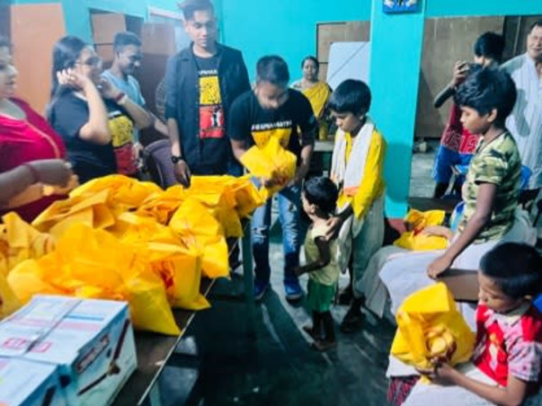 DONATE NEW DRESS TO THE NEEDY CHILDREN IN PURULIYA