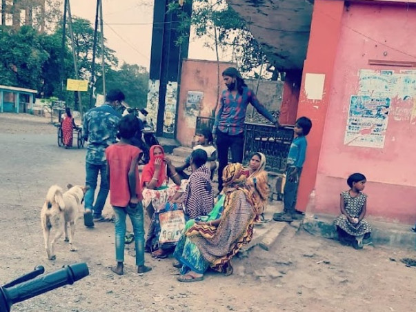 Help Poor And Needy Childrens Food And Education