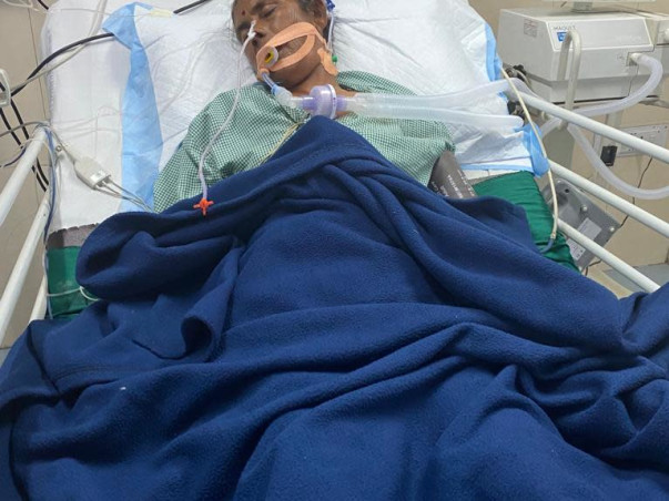 Support Venkat Lakshmama To Recover From Multiple Organ Disease