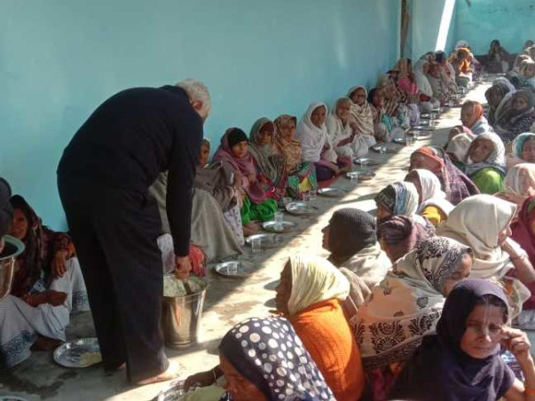 Please Sponsor The Meal of Old Widow Mothers of Vrindavan