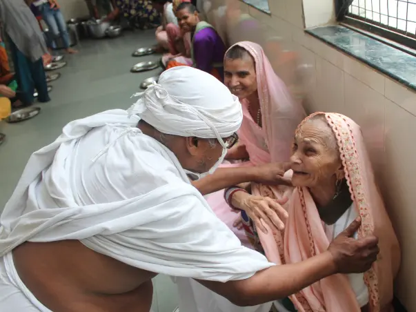 Unite To Help Old And Destitues At Ankitgram Sewadham Ashram