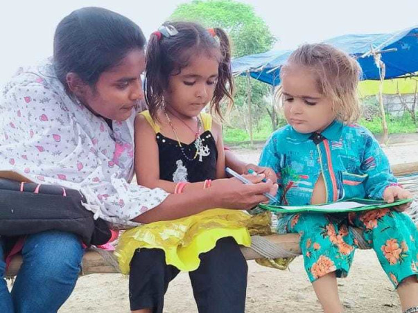Support Learning Companions For Equitable Education