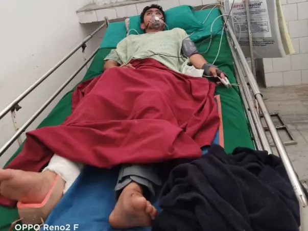 29 years old Angarag Chakrabarty needs your help fight Internal Plate Fixation of fracture and Splenectomy (Spleen Surgery)