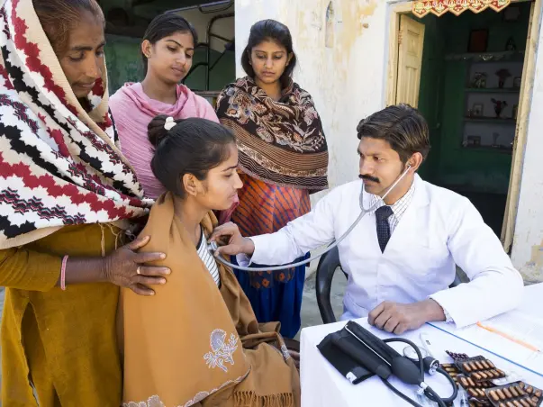 Support ‘Living Dwij’ to Organise Free  ‘Specialist Healthcare Camps’