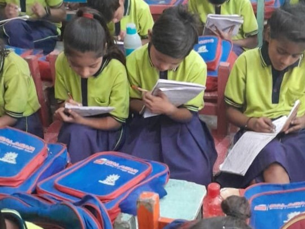 Help us giving our students better educational experience!