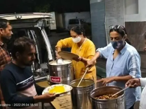 Help Seva Kitchen feed the Needy in Hospitals.