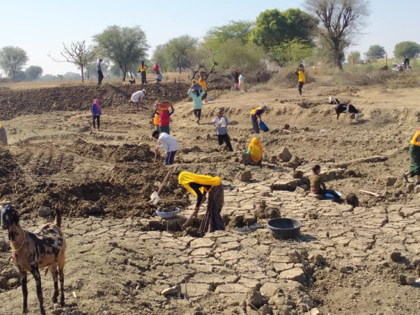 This New Year Help 211 Families Fight Water Scarcity