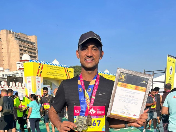 Help Anil run the Boston marathon