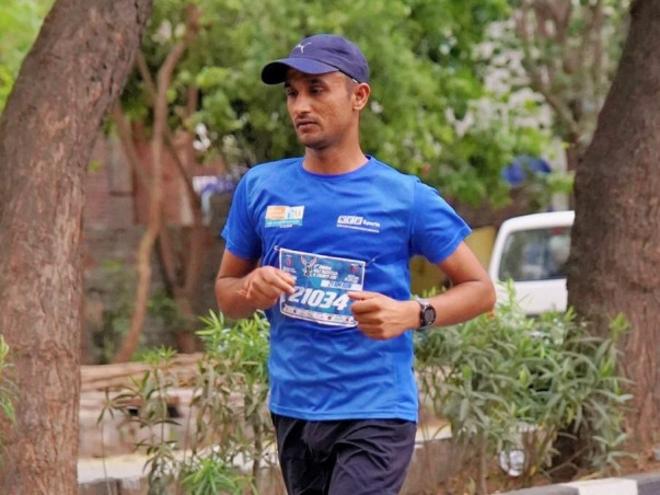 Help Anil run the Boston marathon