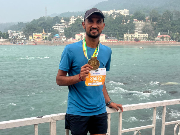 Help Anil run the Boston marathon