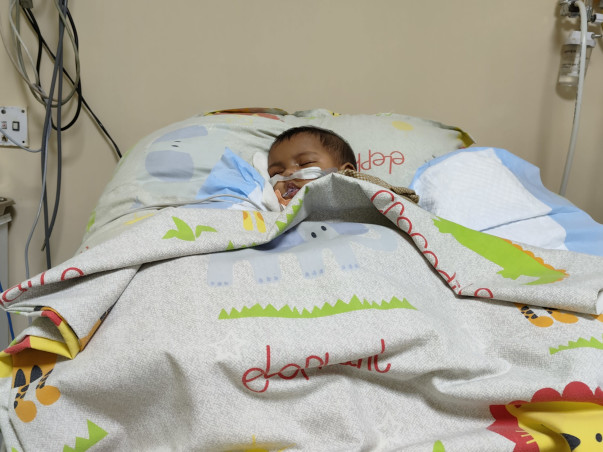 8 months old Sammya Deb Sherpa needs your help fight Spinal Muscular Atrophy, Type I / SMA1