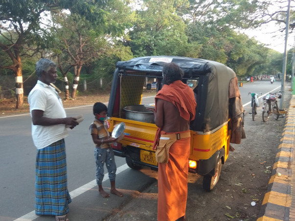 Donate Feed The Food To Sadhus Around Holy Mountain Arunachala
