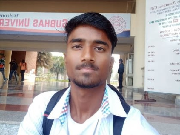 Help Khagesh Kumar for his Education - B.Tech Course from NSUT Delhi