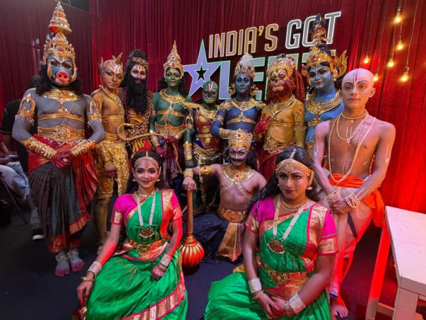 Help mainstream the marginalized Transgender Community