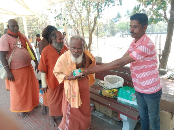 Help us to Serve food to Sadhus,Poor and homeless People in Arunachala