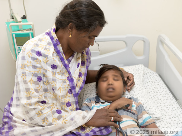 This teenage boy's body will continue to swell up without treatment